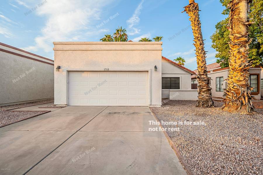 1712 E WHITTEN Street, Chandler, AZ 85225