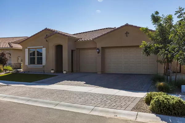 10413 E WAVELENGTH Avenue, Mesa, AZ 85212