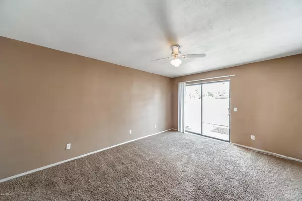 Tempe, AZ 85281,850 S RIVER Drive #1037