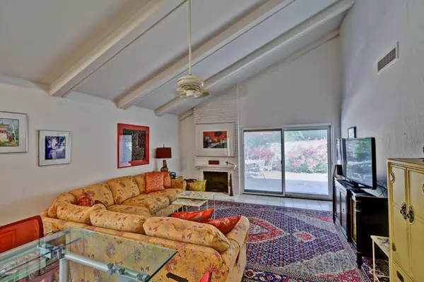 Paradise Valley, AZ 85253,5752 N SCOTTSDALE Road