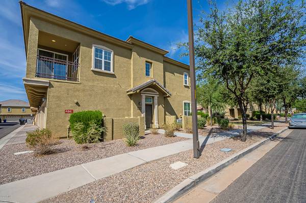 Gilbert, AZ 85297,4728 E WATERMAN Street #101