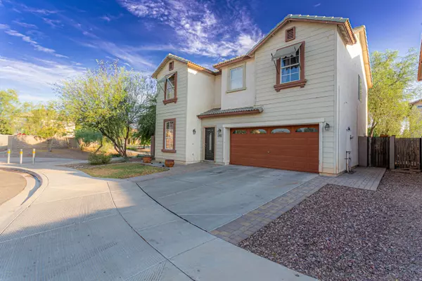 Tolleson, AZ 85353,9013 W HUGHES Drive