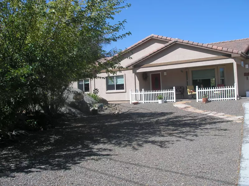 17522 W WESTWARD Drive, Yarnell, AZ 85362