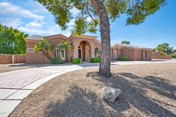 Scottsdale, AZ 85254,6601 E REDFIELD Road