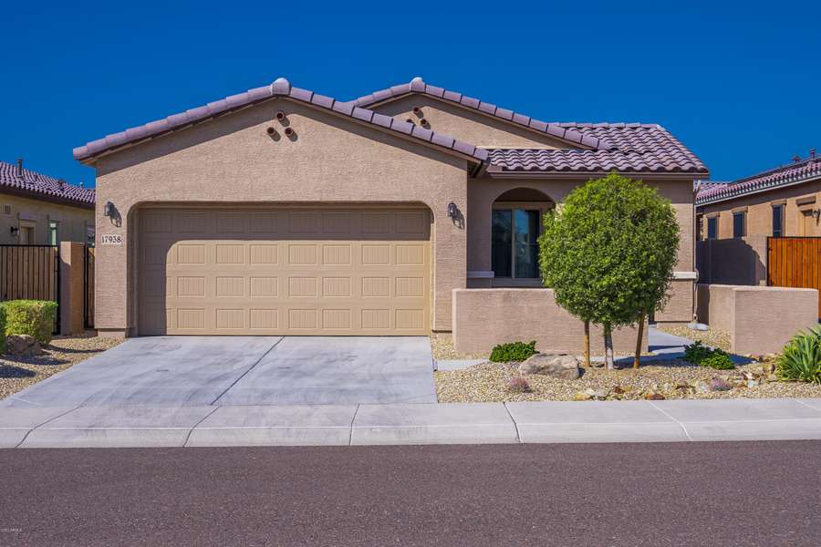 17938 W CEDARWOOD Lane, Goodyear, AZ 85338