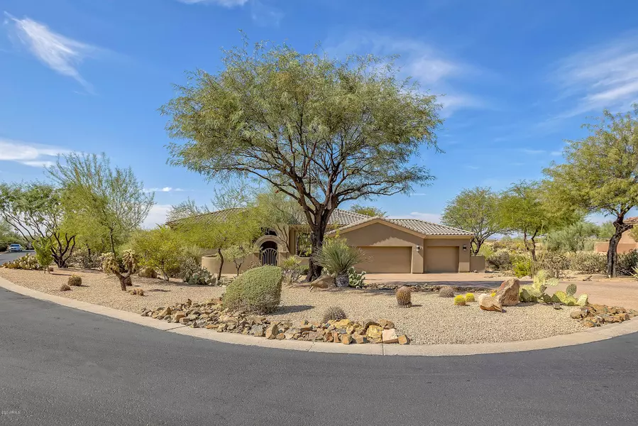 10318 E HAPPY HOLLOW Drive, Scottsdale, AZ 85262