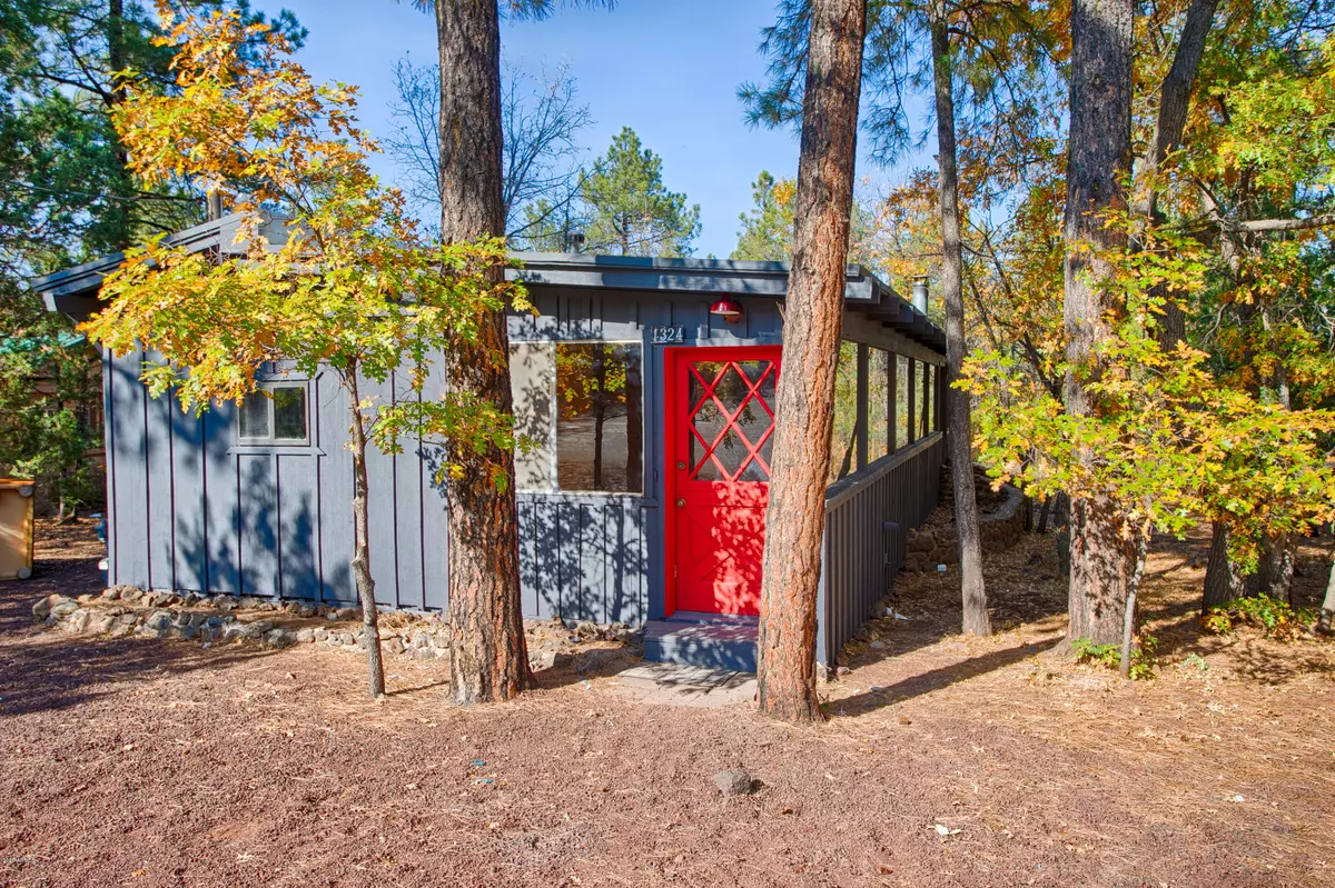 Pinetop, AZ 85935,1324 E Beavertail Lane