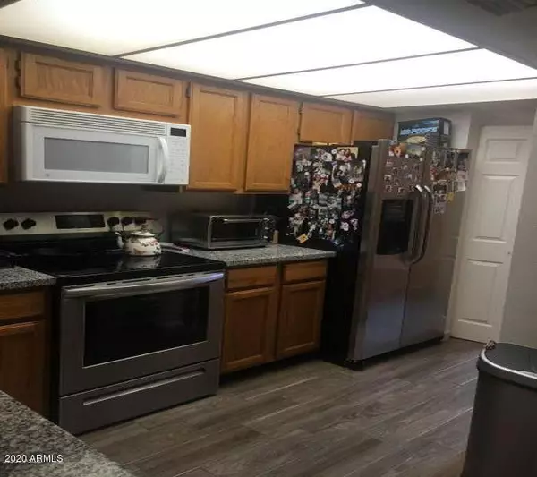 Scottsdale, AZ 85258,8651 E ROYAL PALM Road #102