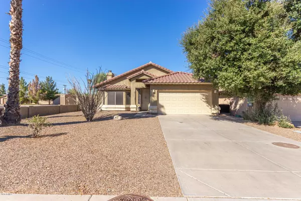 3202 E DESERT COVE Avenue, Phoenix, AZ 85028