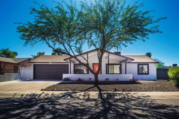 3501 E JANICE Way, Phoenix, AZ 85032