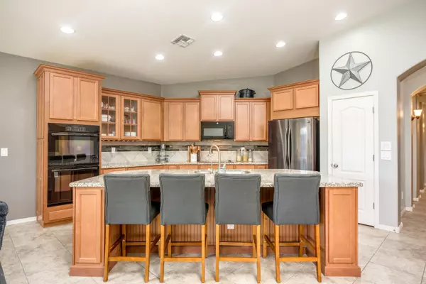 22331 E VIA DE OLIVOS --, Queen Creek, AZ 85142