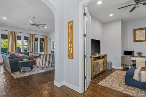 Queen Creek, AZ 85142,21295 S 223rd Pl --