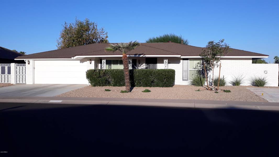 14228 N CRIMSON Drive, Sun City, AZ 85351