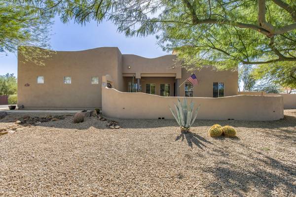 Phoenix, AZ 85086,1411 W DESERT HILLS ESTATE Drive