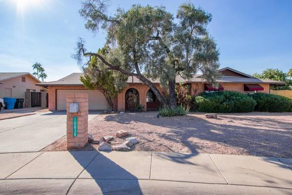 Phoenix, AZ 85028,10838 N 35TH Street