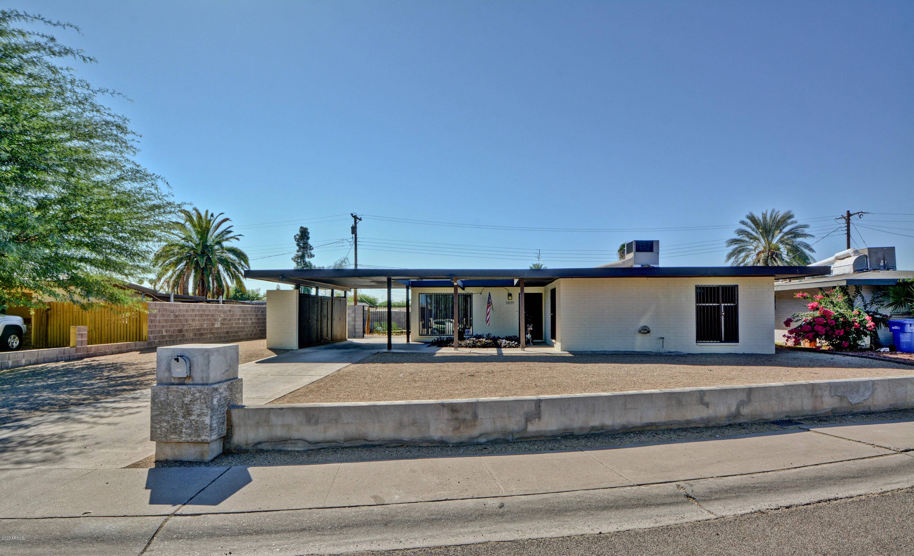 5839 W HEATHERBRAE Drive, Phoenix, AZ 85031