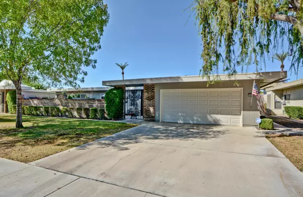 18222 N 104TH Avenue, Sun City, AZ 85373