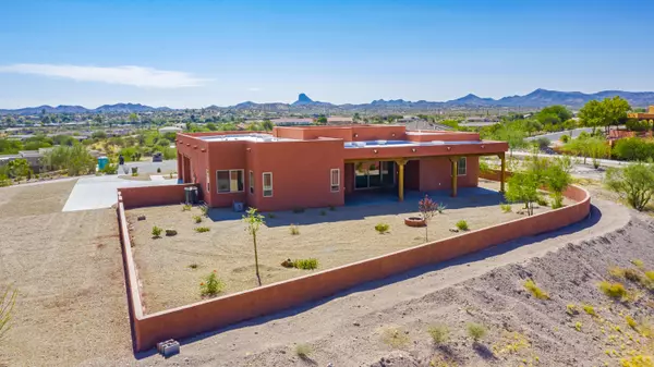 Wickenburg, AZ 85390,335 Latigo Way