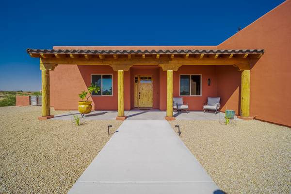 Wickenburg, AZ 85390,335 Latigo Way