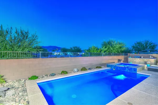 13428 W Desert Moon Way, Peoria, AZ 85383