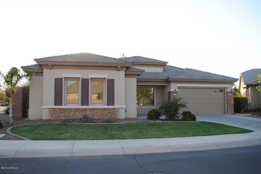 4236 S JOHN Way, Chandler, AZ 85249