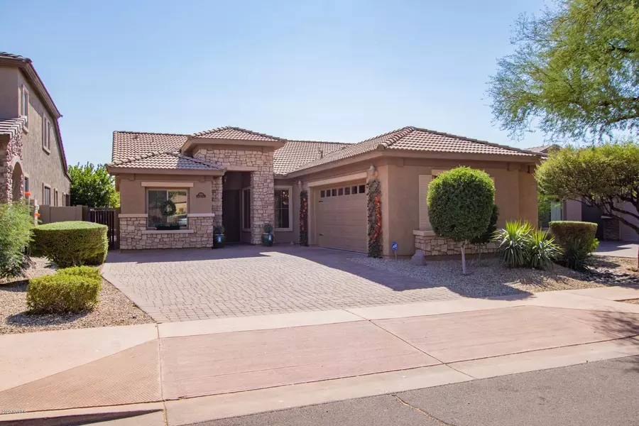 3421 W LANGUID Lane, Phoenix, AZ 85086