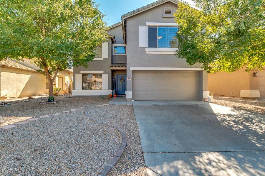 827 E LOVEGRASS Drive, San Tan Valley, AZ 85143