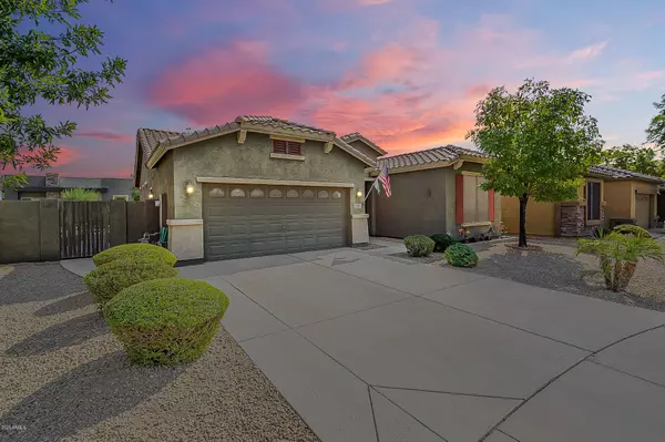 4211 N 153RD Drive, Goodyear, AZ 85395