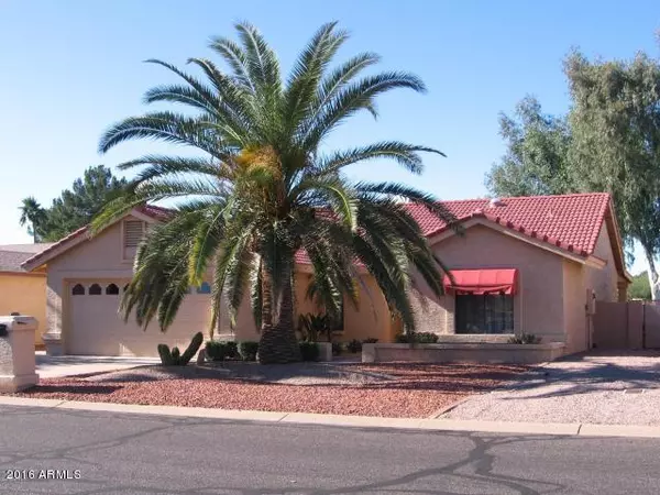 25236 S PIMA Place, Sun Lakes, AZ 85248