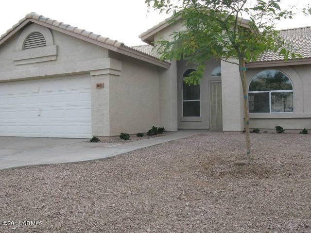 1091 W WHITTEN Street, Chandler, AZ 85224