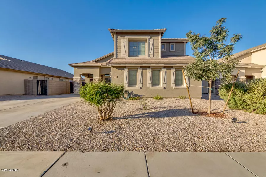 2356 W SILVER STREAK Way, Queen Creek, AZ 85144