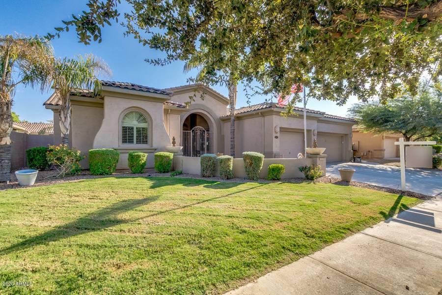 4601 E REINS Road, Gilbert, AZ 85297