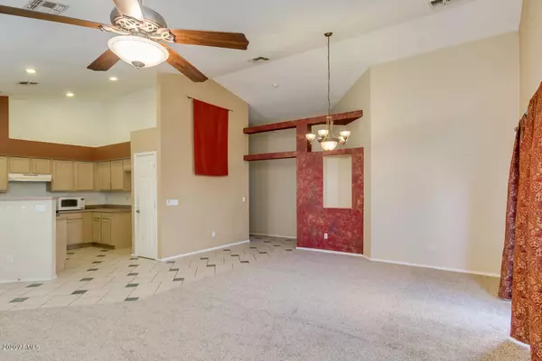 Phoenix, AZ 85027,1750 W UNION HILLS Drive #55