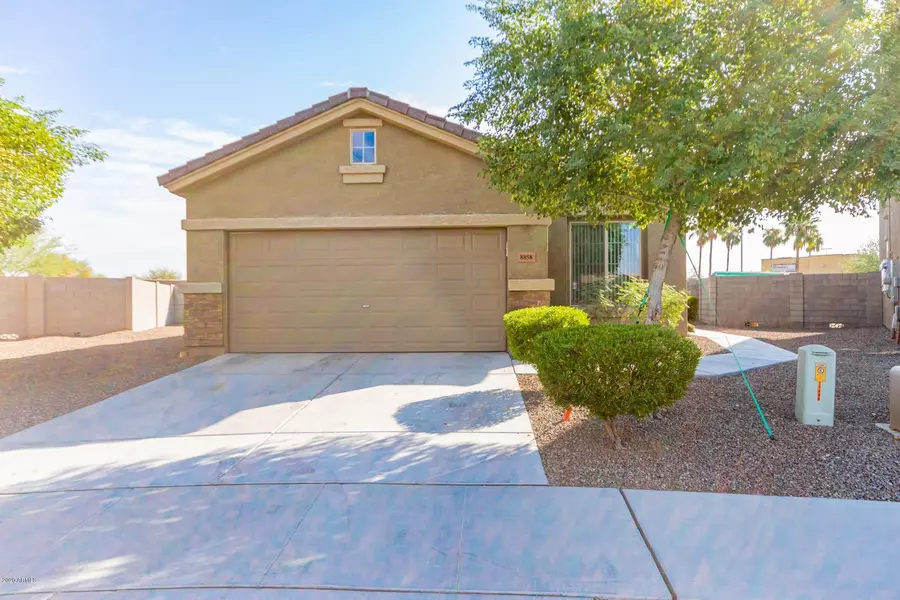 8858 W CAMERON Drive, Peoria, AZ 85345