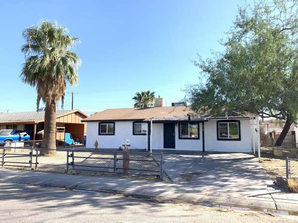 519 W DARROW Street, Phoenix, AZ 85041