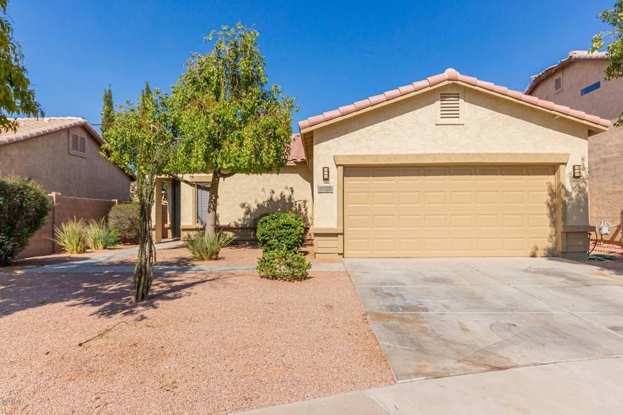 2738 E INDIAN WELLS Place, Chandler, AZ 85249