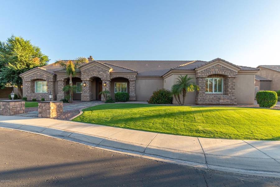 4223 E SCORPIO Place, Chandler, AZ 85249