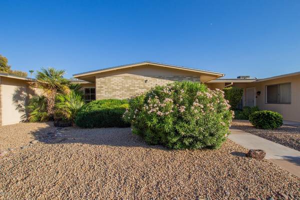 Sun City West, AZ 85375,13311 W STONEBROOK Drive