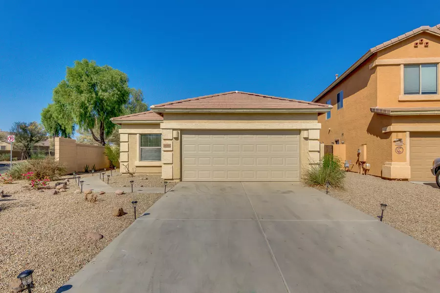 44186 W CYPRESS Lane, Maricopa, AZ 85138