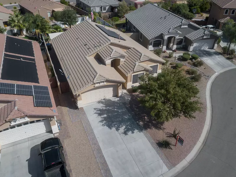 28095 N QUARTZ Circle, San Tan Valley, AZ 85143