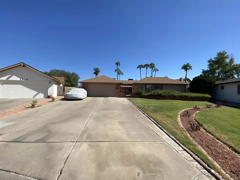 4918 W TORREY PINES Circle, Glendale, AZ 85308