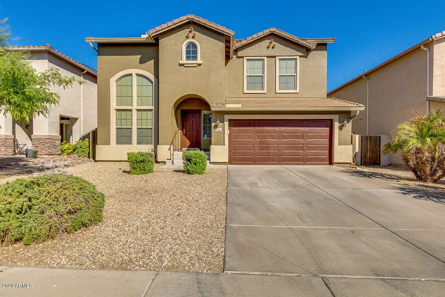 724 W GREEN TREE Drive, San Tan Valley, AZ 85143