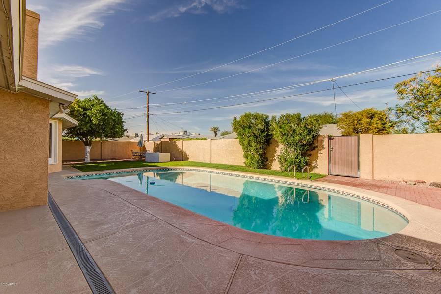 8234 E VERNON Avenue, Scottsdale, AZ 85257