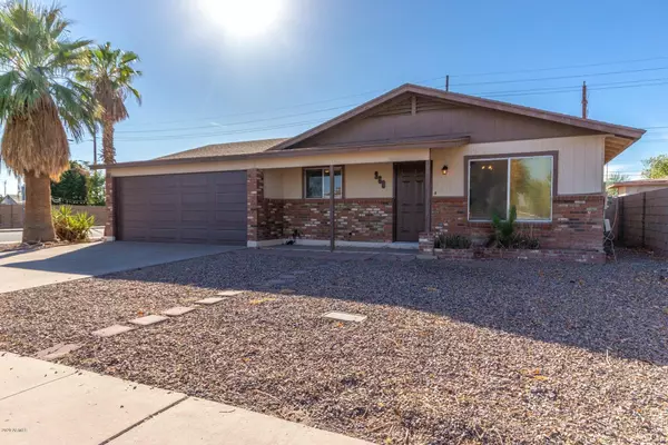 960 S REVERE Street, Mesa, AZ 85210