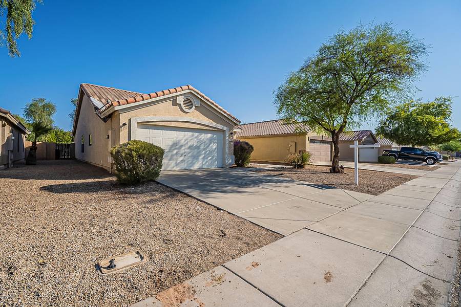 960 E SARATOGA Street, Gilbert, AZ 85296