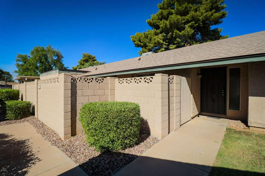 17609 N LINDNER Drive, Glendale, AZ 85308