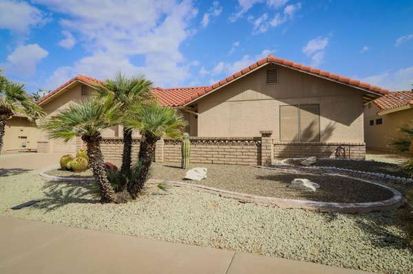 Mesa, AZ 85206,2071 LEISURE WORLD --