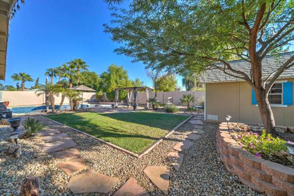 Chandler, AZ 85225,1537 E SHEFFIELD Avenue