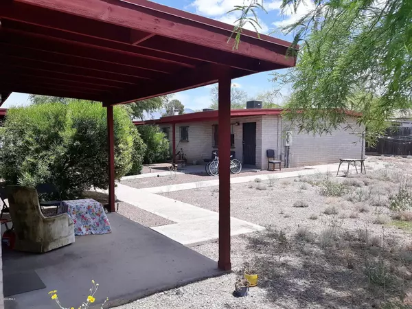 Tucson, AZ 85705,602 E LESTER Street