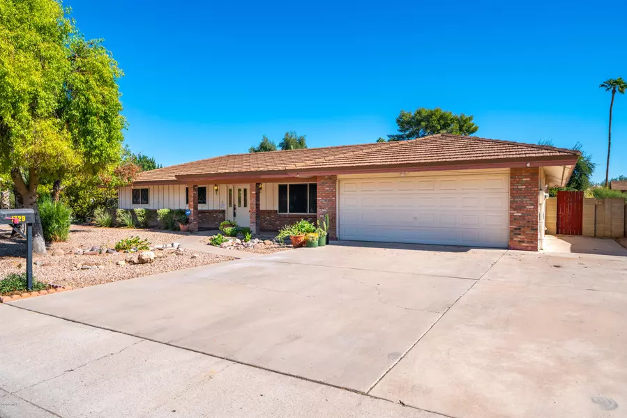 1729 N GENTRY Circle, Mesa, AZ 85213